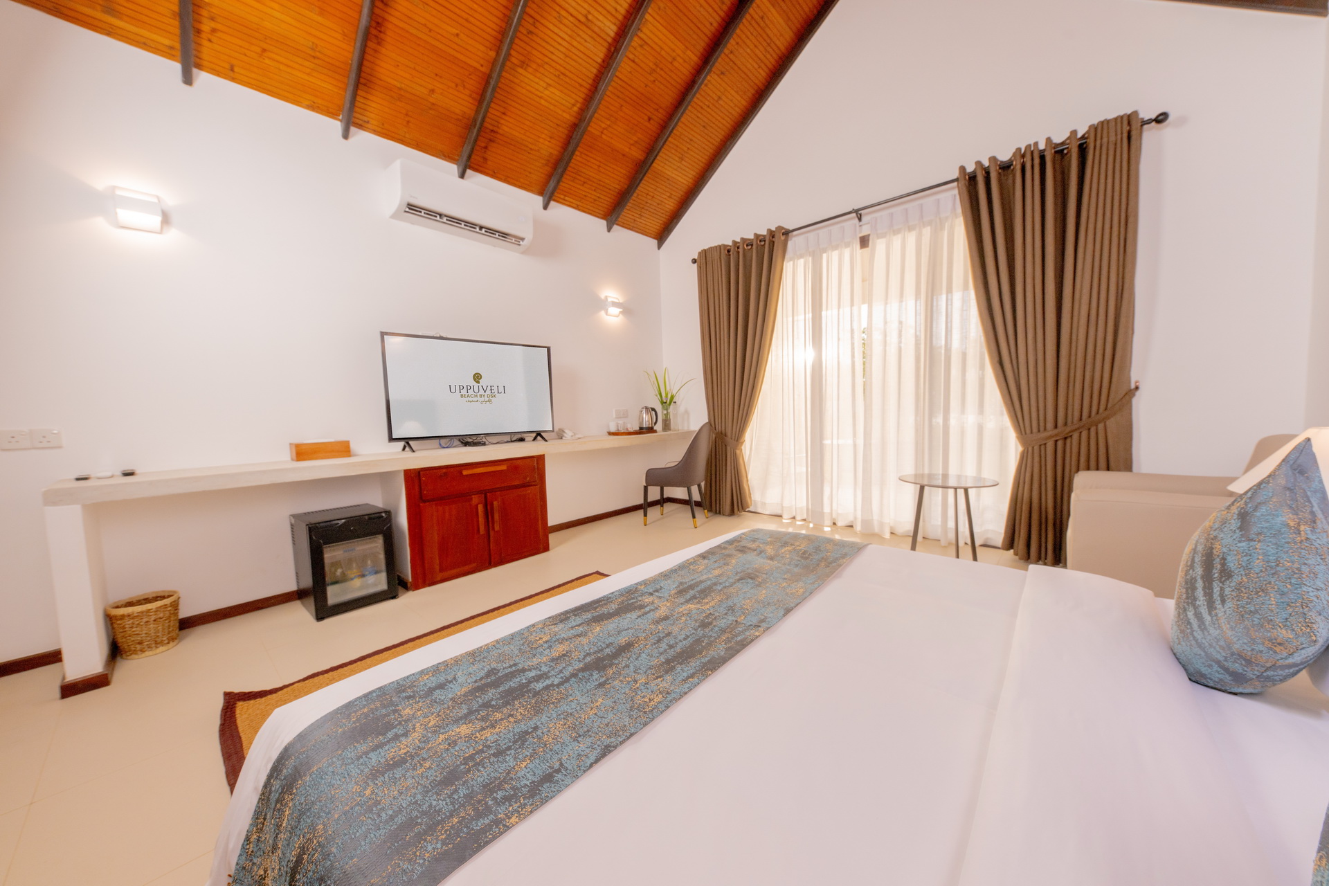 Beach Rooms