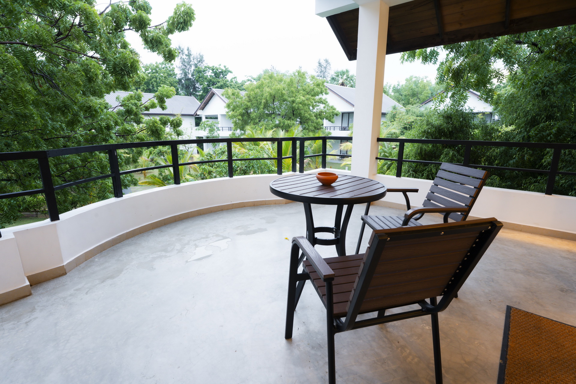 Breeze Rooms